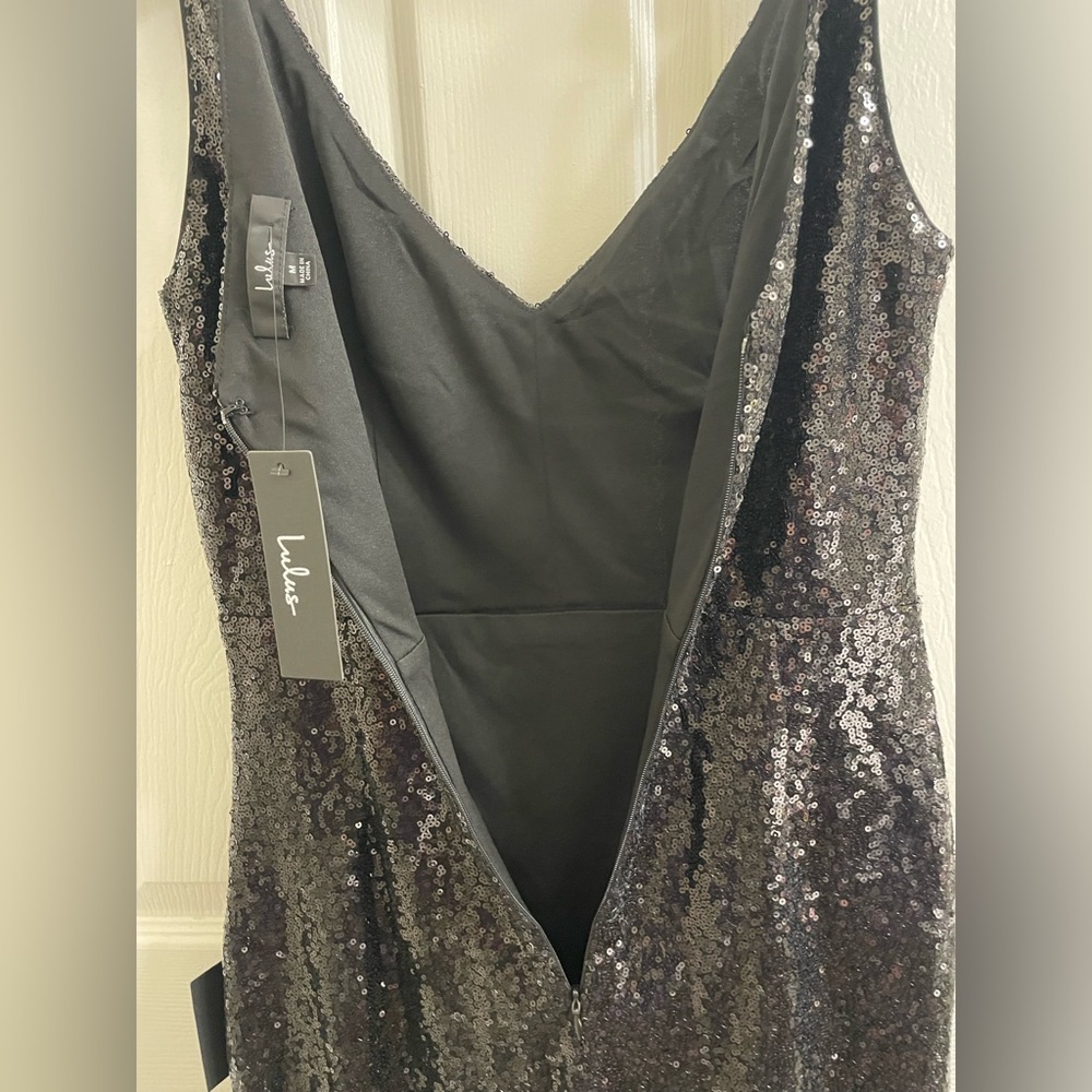 ~Lulus Sequin Dress, black. Size Medium. NWT - Picture 8 of 14